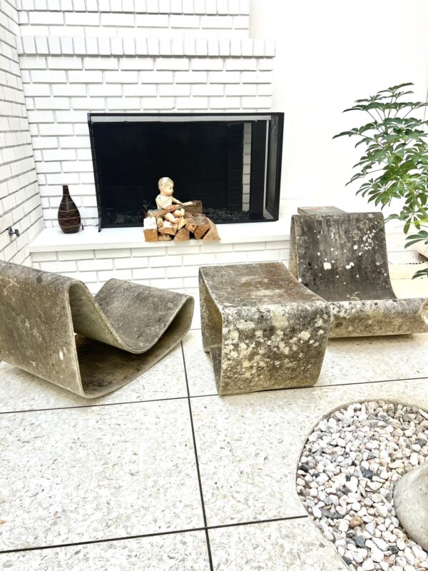 Willy Guhl Loop Chairs and Side Table - Image 3